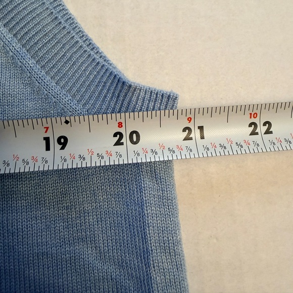 Peter Millar Size Medium Silk Cotton Cashmere Blend Sweater Vest Light Blue Golf - Picture 8 of 9